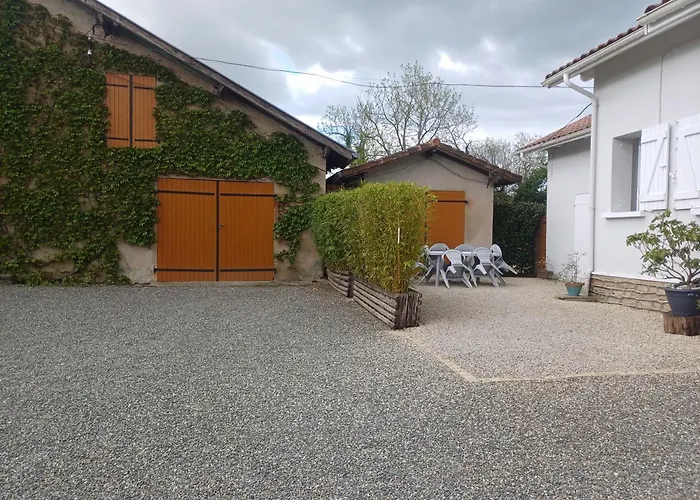 325 Route Du Fourou Casa de Férias