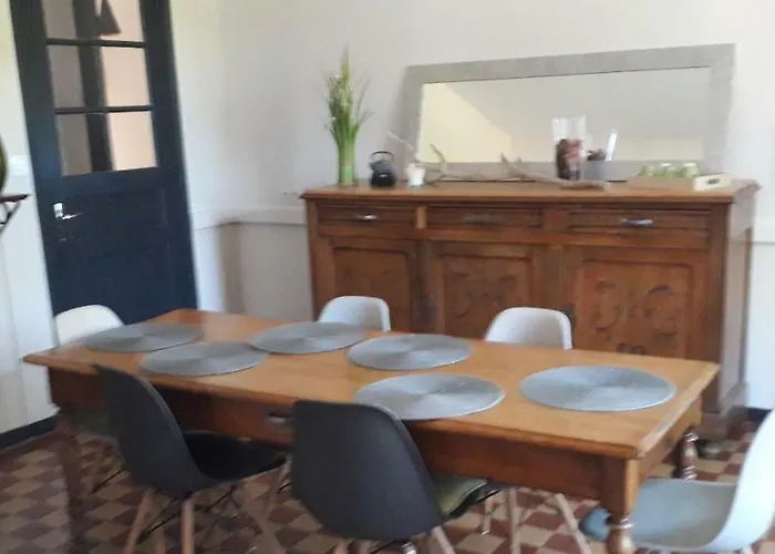 325 Route Du Fourou *